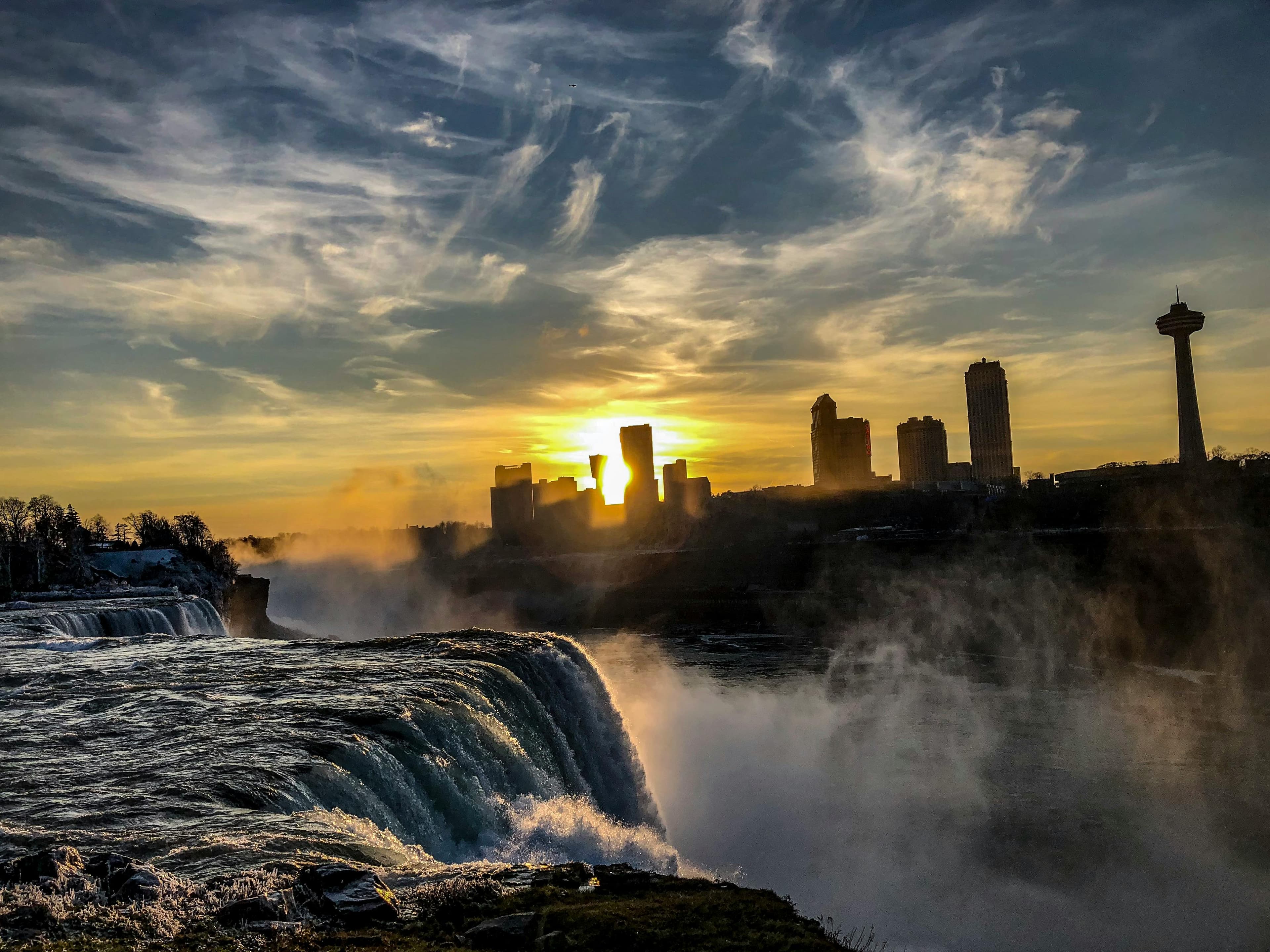 Niagara skyline and Falls region